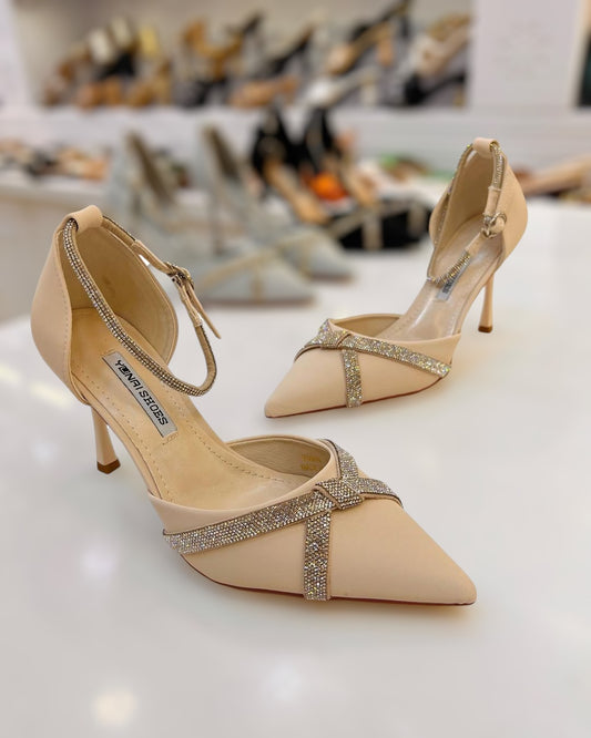 Hot Premium Court Shoes M205